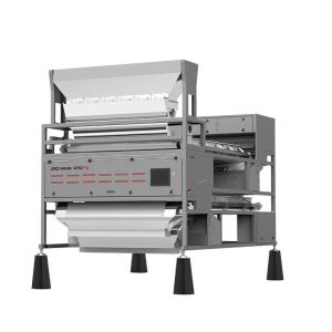 Track-type plastic sorting machine